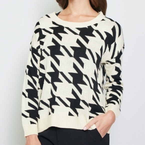 36 Point 5 Sweaters - 🖤‎ Black & Cream Houndstooth Knit Sweater – Size M (NEW)